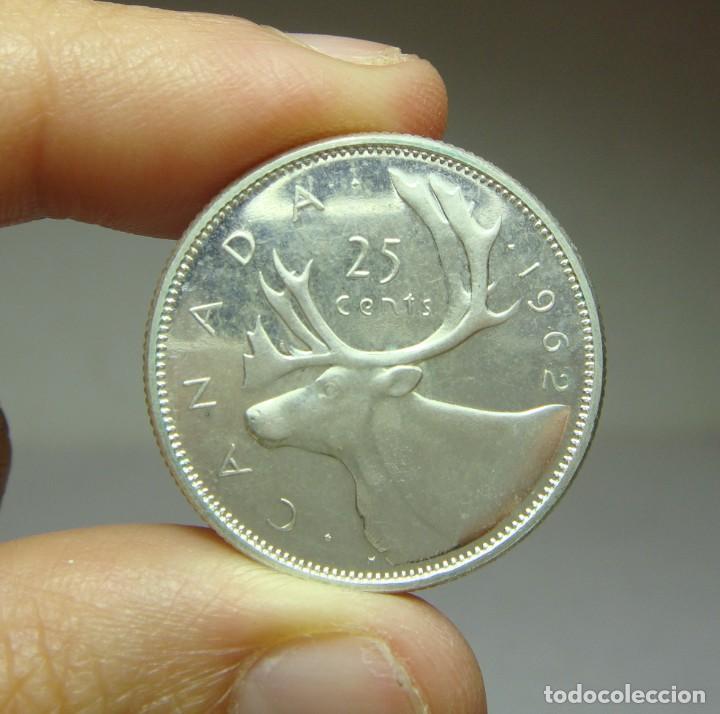 Monedas antiguas de Am&eacute;rica: 25 C&eacute;ntimos. Plata (.800). Canad&aacute; - 1962 - Foto 2