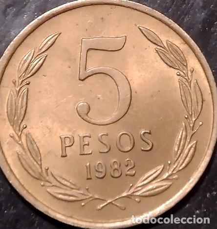 Monedas antiguas de Am&eacute;rica: moneda 5 pesos 1982 chile - Foto 1