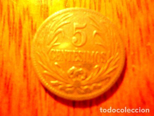 Monedas antiguas de Am&eacute;rica: moneda de uruguay de 5 centecsimos cd 50 - Foto 1