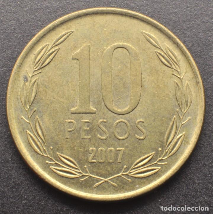 Monedas antiguas de Am&eacute;rica: Chile, 10 pesos 2007 - Foto 2