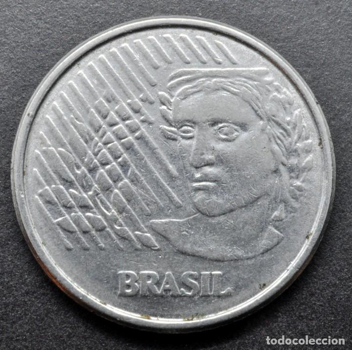 Monedas antiguas de Am&eacute;rica: Brasil, 10 centavos 1996 - Foto 1