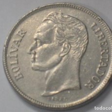 Monedas antiguas de América: MONEDA 5 BOLIVARES REPUBLICA DE VENEZUELA 1977. Lote 321935833