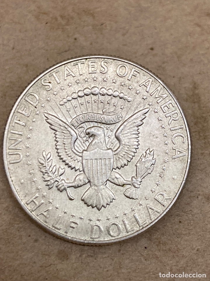 Monedas antiguas de Am&eacute;rica: Moneda de plata Half Dollar 1967 - Foto 1