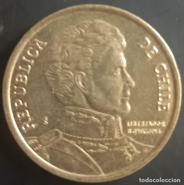 Monedas antiguas de Am&eacute;rica: 10 Pesos 2013 - Chile - Foto 2
