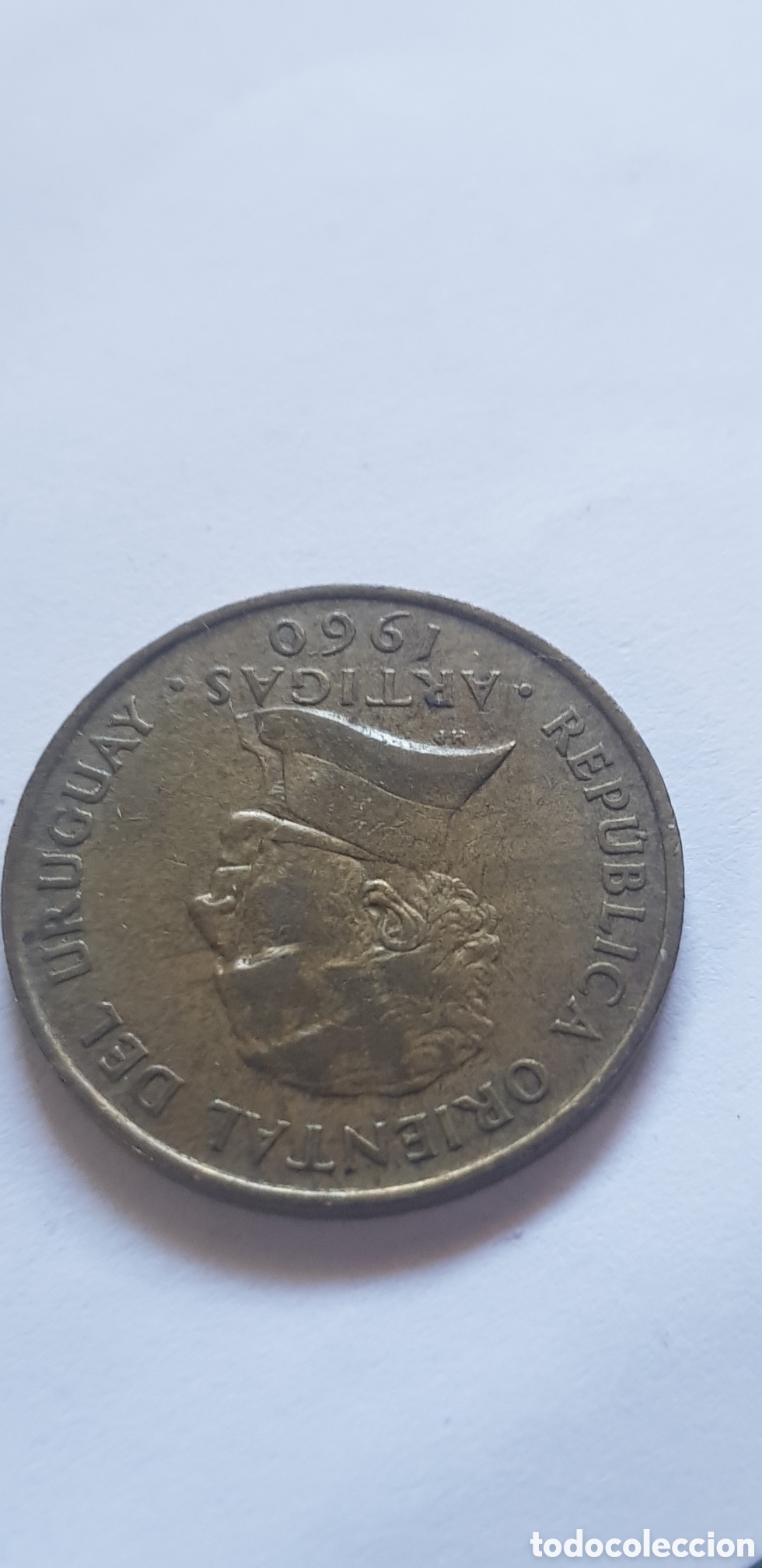 Monedas antiguas de Am&eacute;rica: 10 Cent&eacute;simos Uruguay 1960 - Foto 4