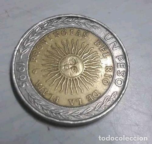 Monedas antiguas de Am&eacute;rica: moneda argentina de un peso con error - Foto 1
