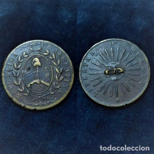 Monedas antiguas de Am&eacute;rica: boton prov unidas 8 reales leyenda modificada catalogado