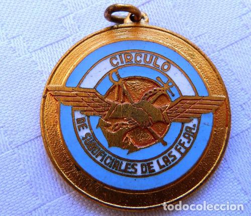 Monedas antiguas de Am&eacute;rica: monijor62 antigua medalla militar suboficiales fuerzas armad