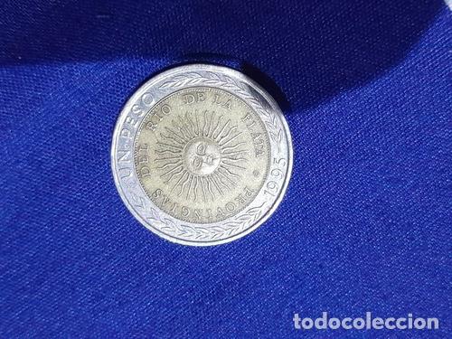 Monedas antiguas de Am&eacute;rica: moneda de 1 peso argentina con error - Foto 1