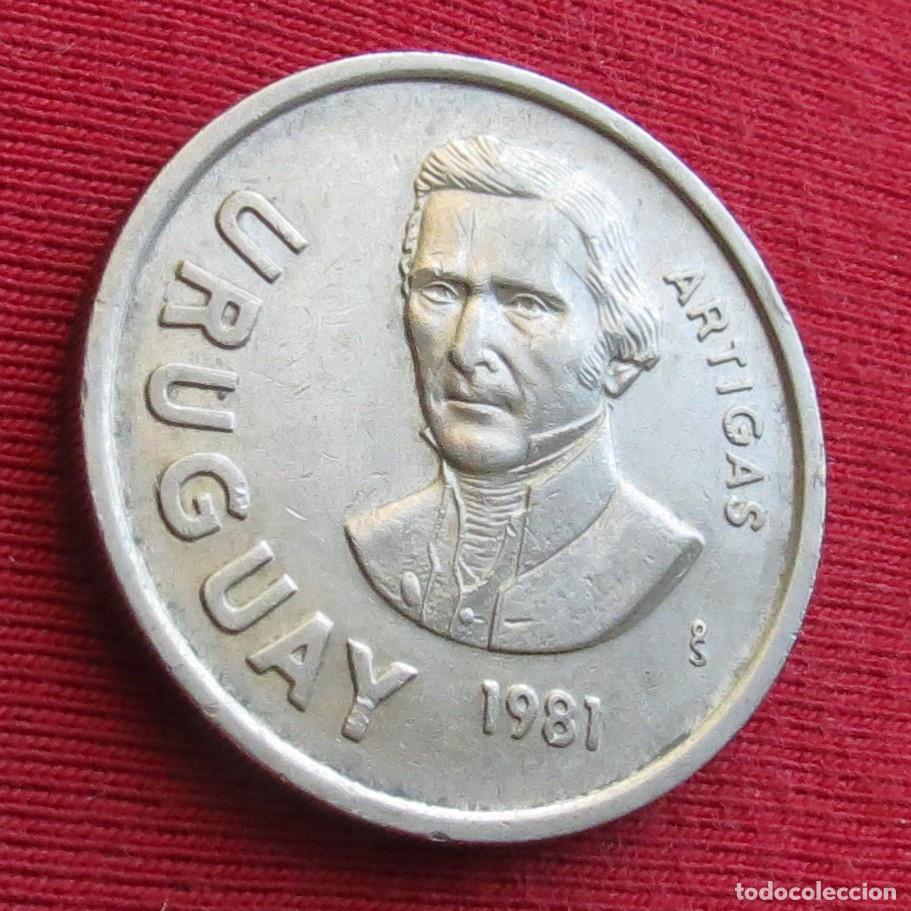 Monedas antiguas de Am&eacute;rica: Uruguay 10 pesos 1981 - Foto 2