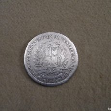 Monedas antiguas de América: 2 BOLIVARES DE PLATA DE LA REPUBLICA DE VENEZUELA. AÑO 1945. B.C.