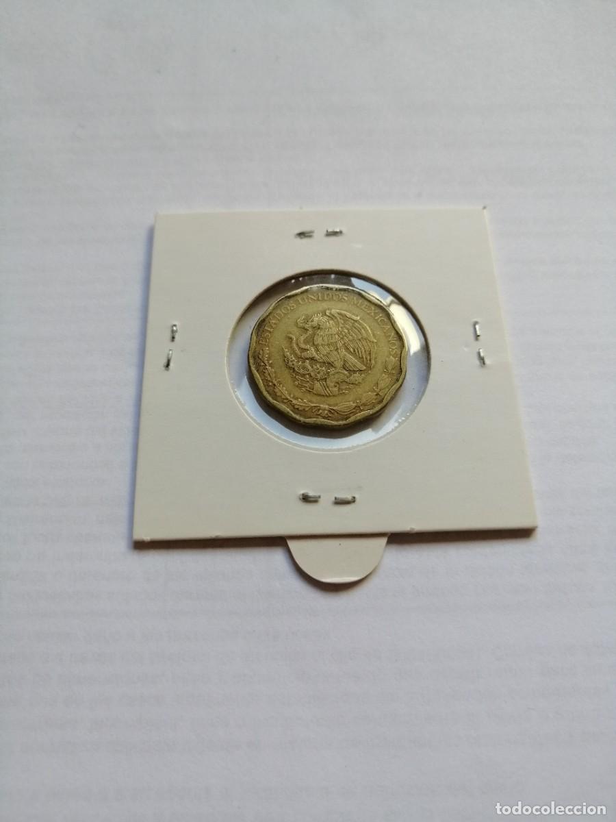 Monedas antiguas de Am&eacute;rica: M&eacute;xico 50 Centavos 2001 - Foto 2