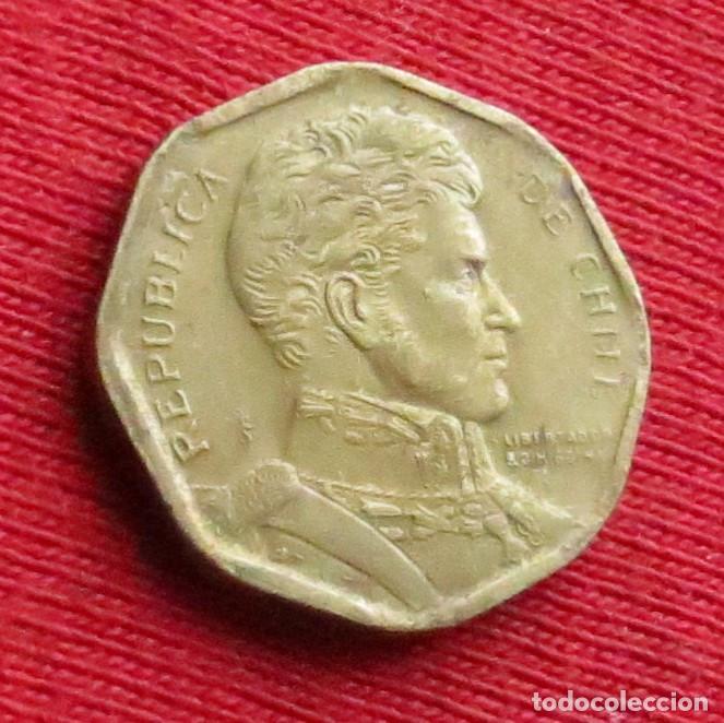 Monedas antiguas de Am&eacute;rica: Chile 5 peso 2000 - Foto 2