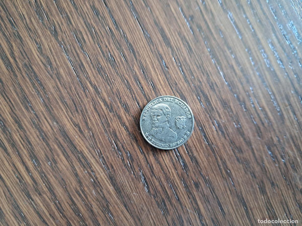 Monedas antiguas de Am&eacute;rica: moneda de Ecuador, 10 centavos, a&ntilde;o 2000. - Foto 1
