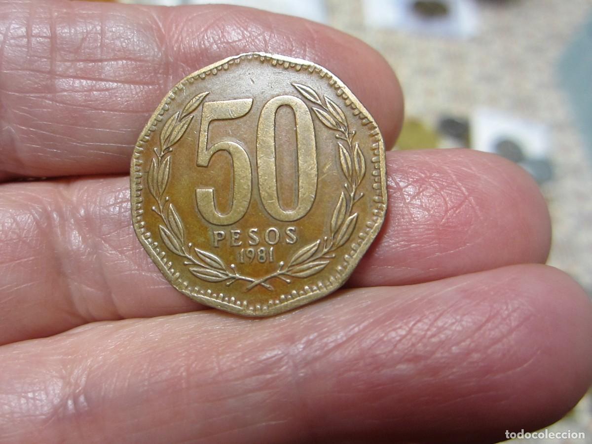 Monedas antiguas de Am&eacute;rica: MONEDA DE CHILE DE 50 PESOS DE 1981 - Foto 2