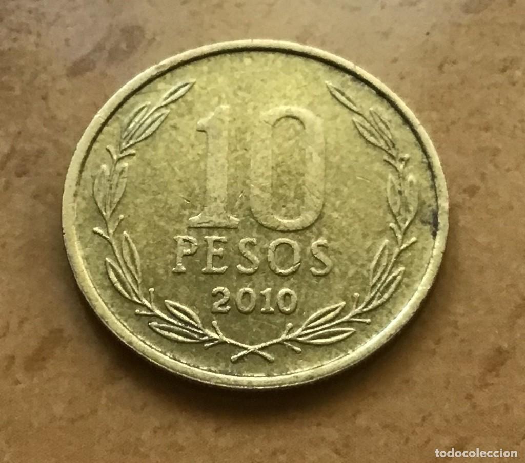 Monedas antiguas de Am&eacute;rica: 10 pesos de Chile. A&ntilde;o 2010 - Foto 1