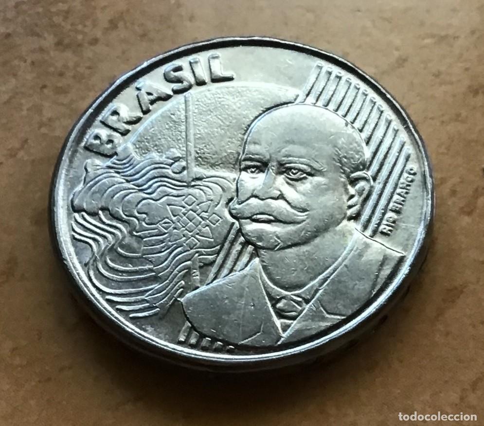 Monedas antiguas de Am&eacute;rica: 50 centavos de Brasil. A&ntilde;o 2002 - Foto 2