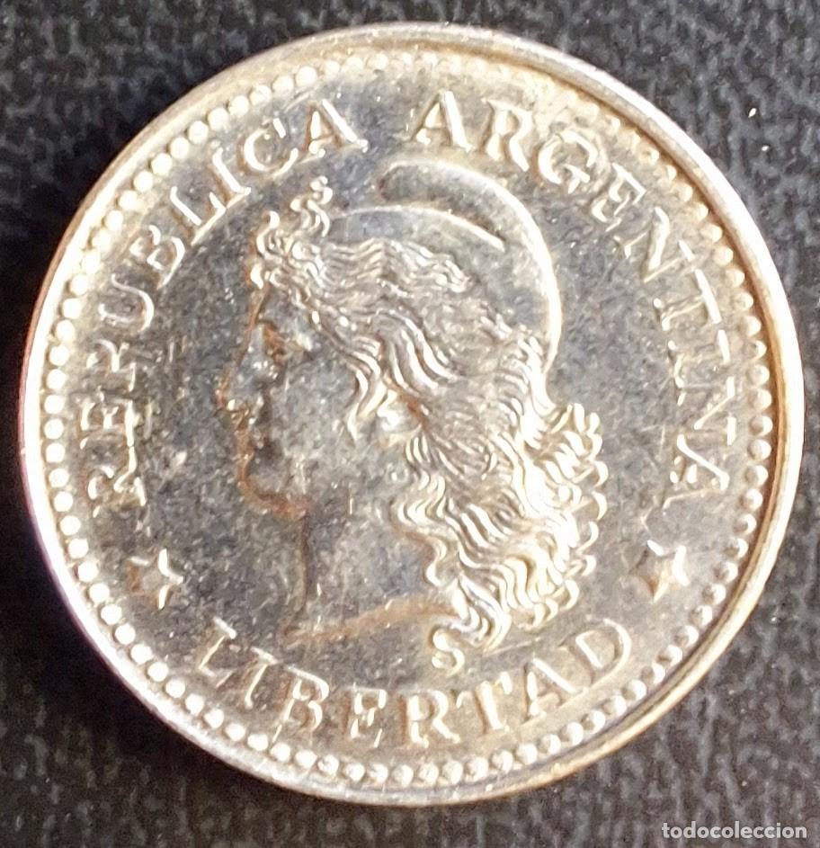 Monedas antiguas de Am&eacute;rica: 5 Centavos 1959 - Argentina - Foto 2