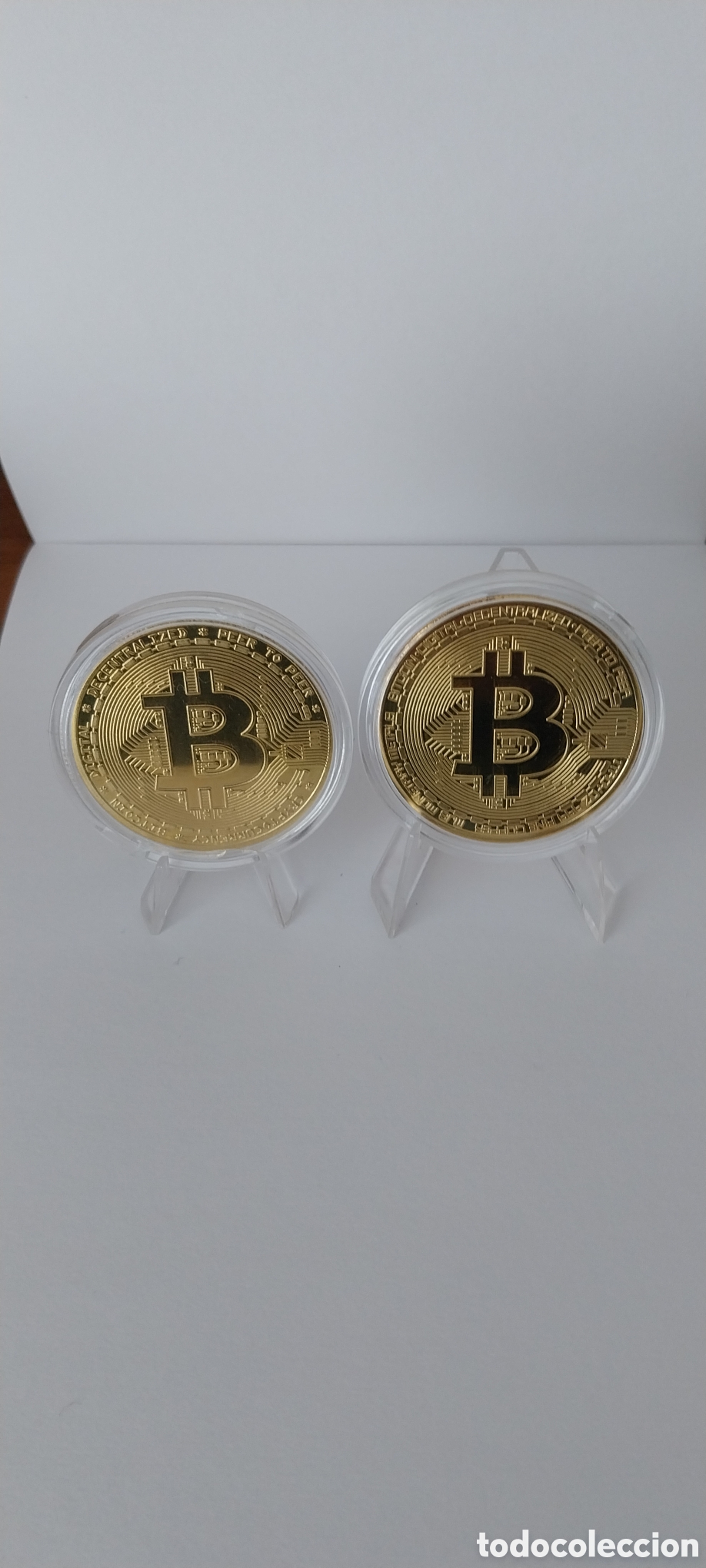 Monedas antiguas de Am&eacute;rica: Moneda dorada bitcoin con estuche - Foto 4