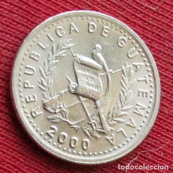 Monedas antiguas de Am&eacute;rica: Guatemala 5 centavos 2000 - Foto 2