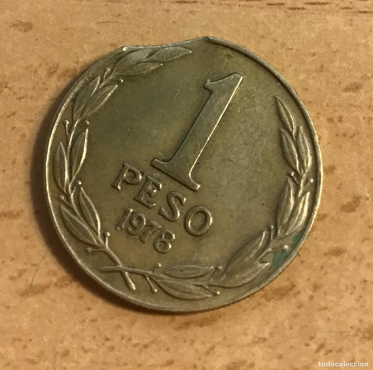 Monedas antiguas de Am&eacute;rica: ERROR. 1 peso de Chile. A&ntilde;o 1978. Error de corte (clip el&iacute;ptico) - Foto 2