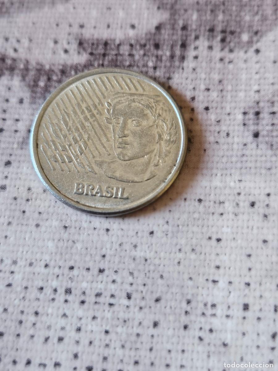 Monedas antiguas de Am&eacute;rica: Moneda De Brasil De 10 Centavos De 1996. - Foto 2