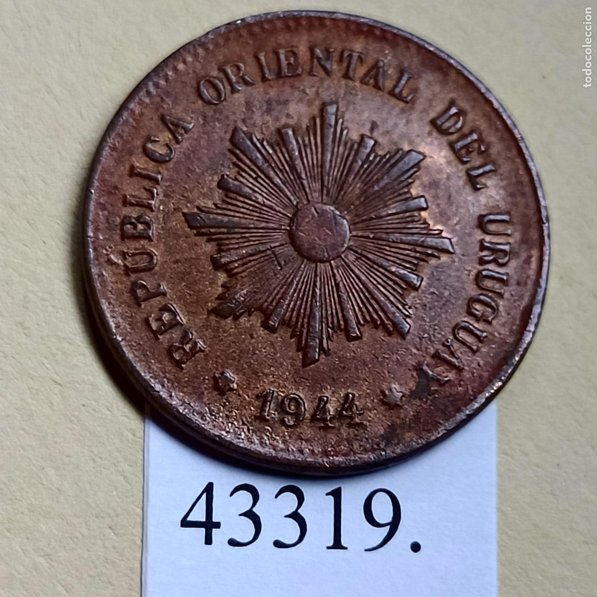 Monedas antiguas de Am&eacute;rica: Uruguay 5 centesimos 1944, c&eacute;ntimo - Foto 1