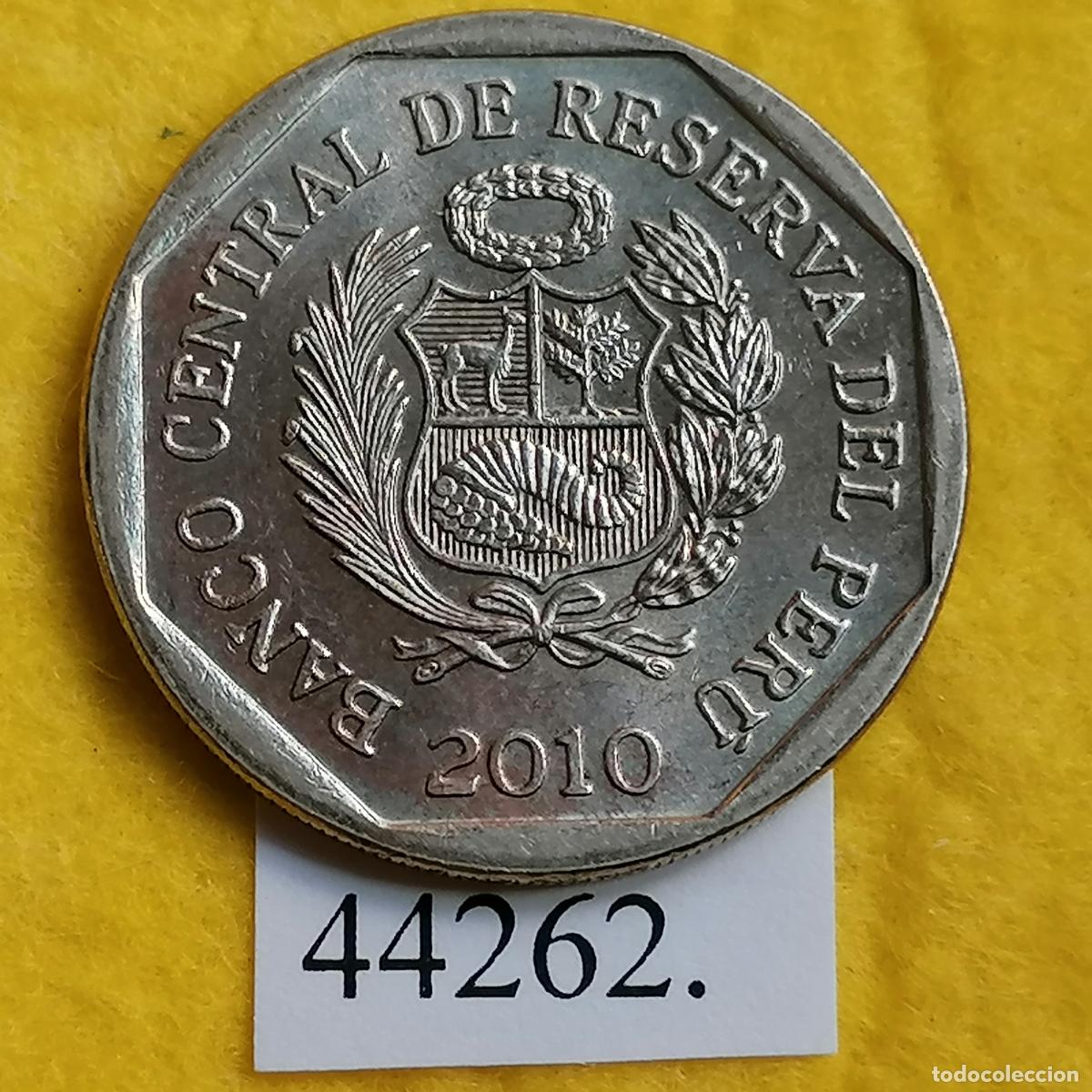 Monedas antiguas de Am&eacute;rica: Peru 1 sol 2010, Sarcofagos de Karajia - Foto 2