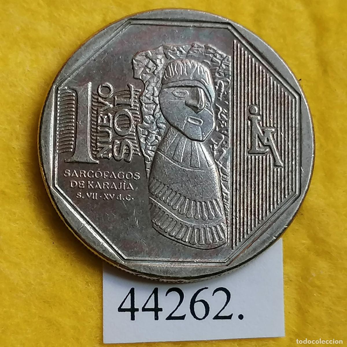 Monedas antiguas de Am&eacute;rica: Peru 1 sol 2010, Sarcofagos de Karajia - Foto 1