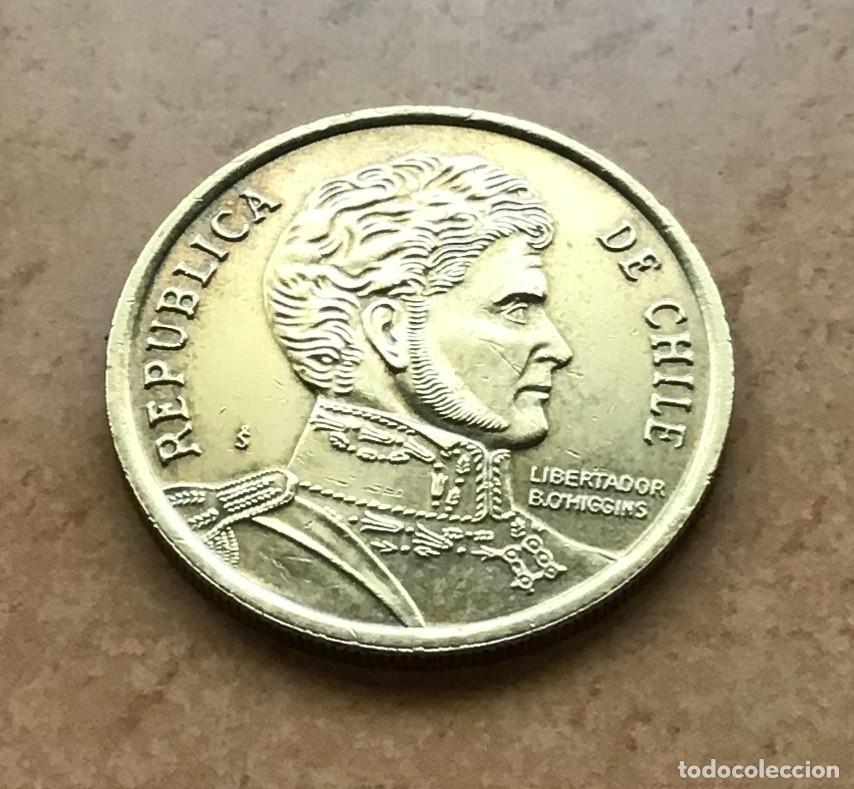 Monedas antiguas de Am&eacute;rica: 10 pesos de Chile. A&ntilde;o 2016 - Foto 2