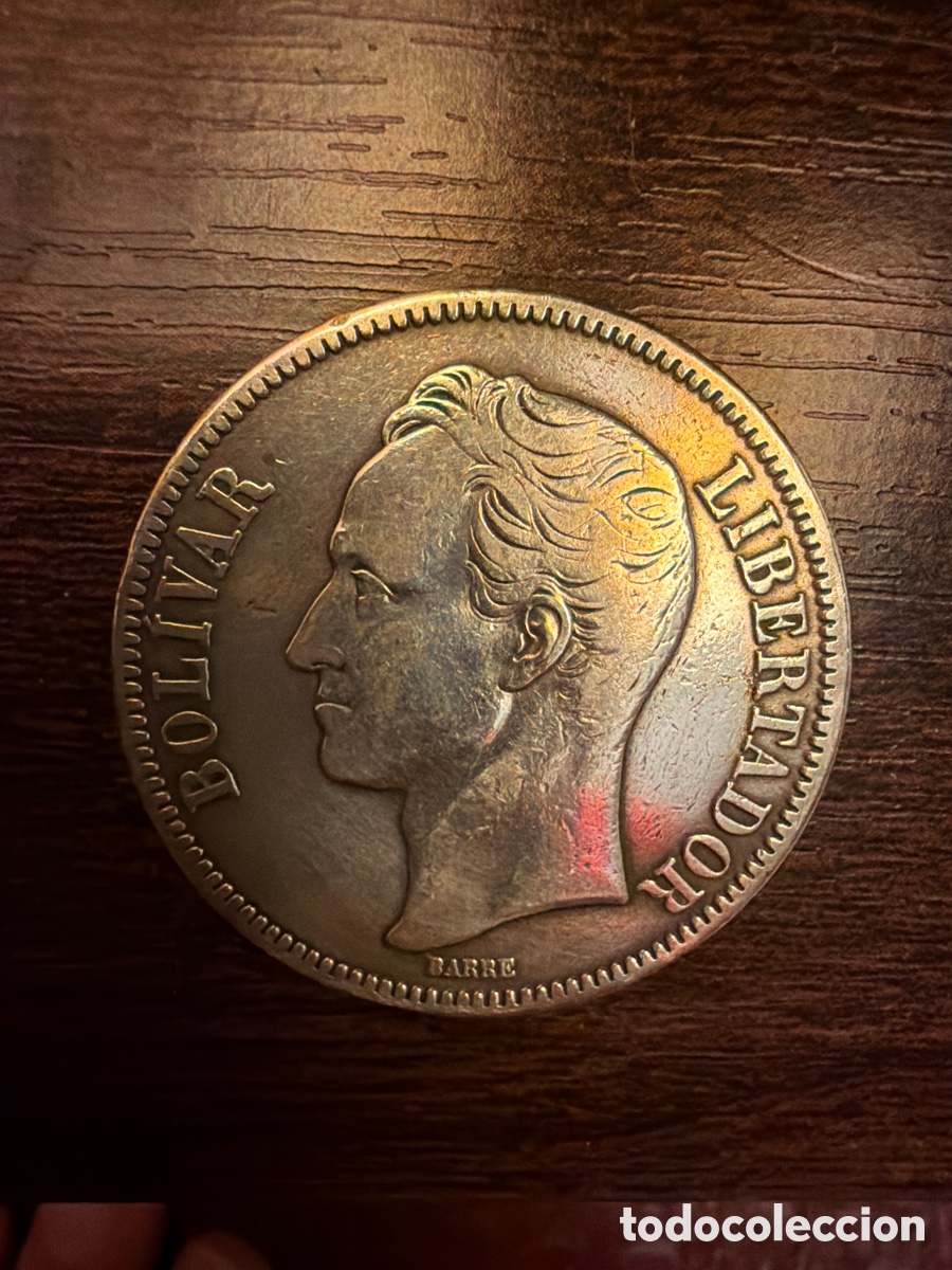 Monnaies anciennes d'Am&eacute;rique: 5 Bolivares Venezolanos