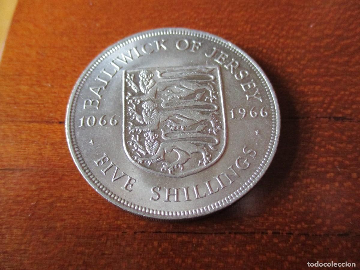 Monedas antiguas de Am&eacute;rica: JERSEY - 5 SHILLINGS 1966 - Foto 1