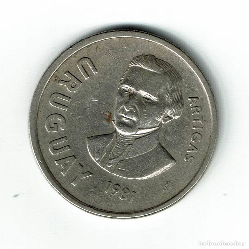 Monedas antiguas de Am&eacute;rica: URUGUAY 10 PESOS 1981 - - Foto 1