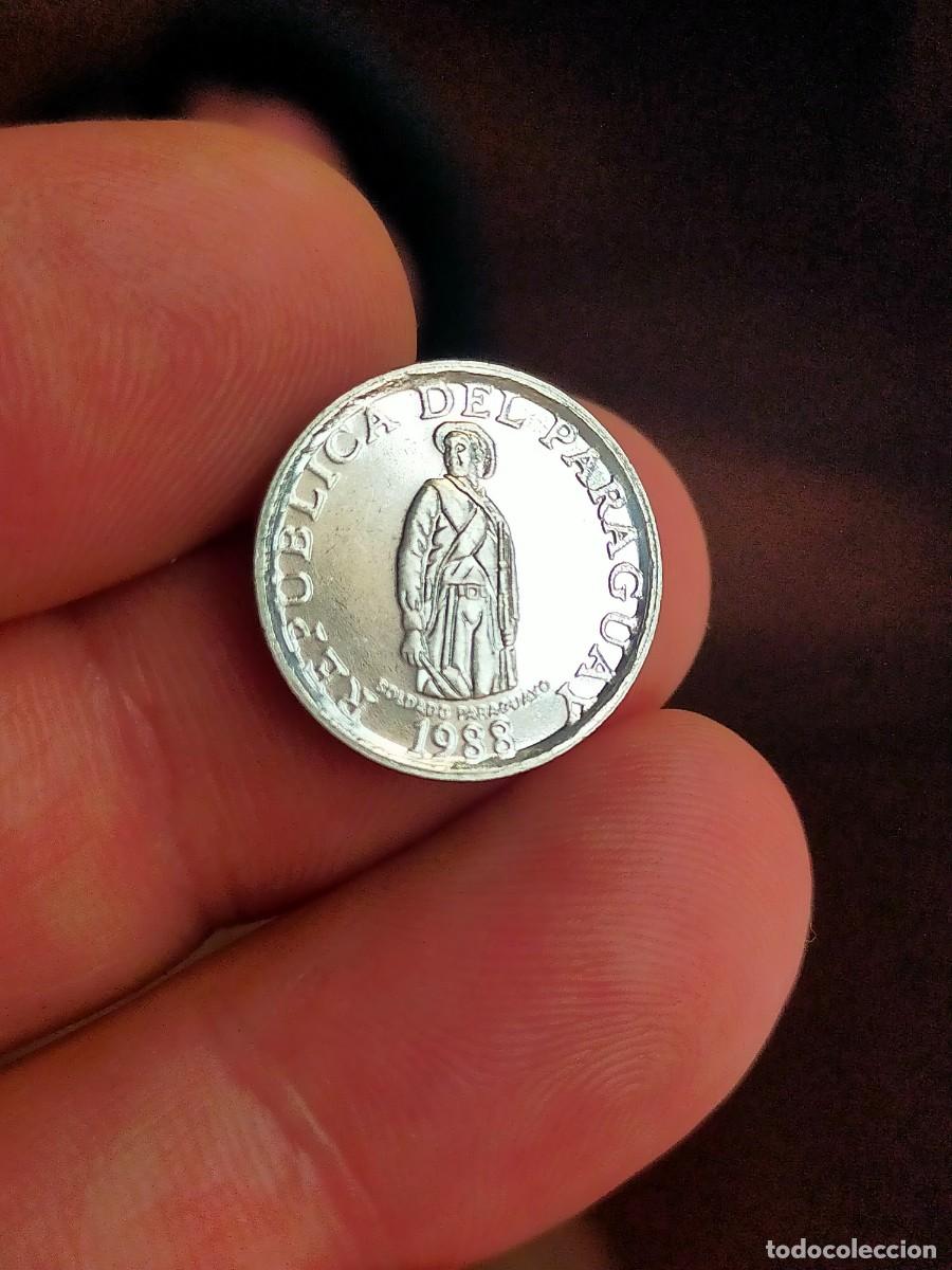 Monedas antiguas de Am&eacute;rica: MONEDA DE 1 UN GUARANI REPUBLICA DEL PARAGUAY 1988 EXCELENTE CONSERVACION SOLDADO PARAGUAYO