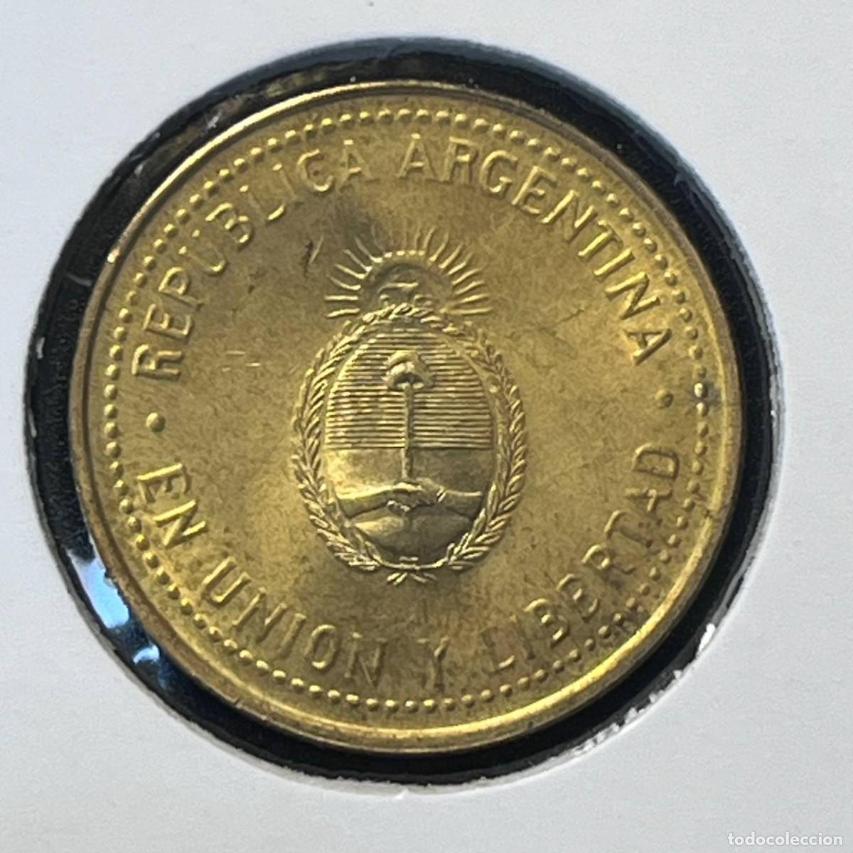 Monedas antiguas de Am&eacute;rica: ARGENTINA 10 CENTAVOS 2011 KM#107a VF MBC