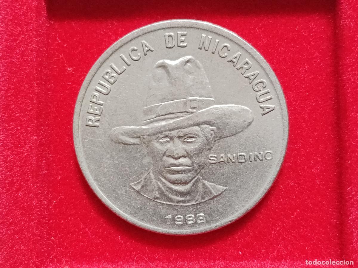 Monedas antiguas de Am&eacute;rica: 1 UN CORDOBA NICARAGUA 1983