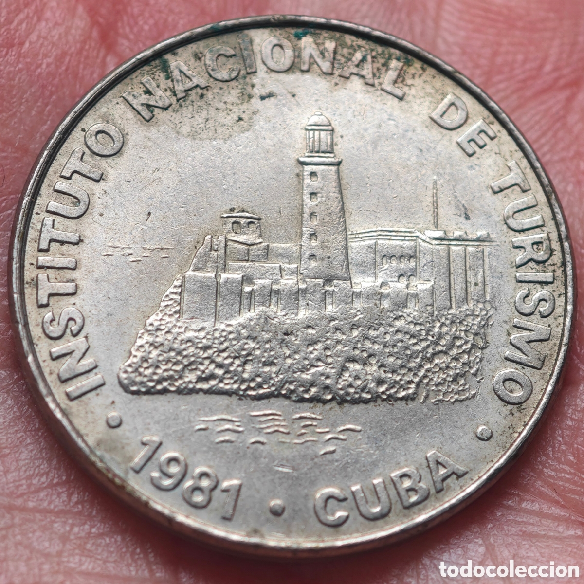 Monedas antiguas de Am&eacute;rica: ** NUMISMATICA BILBAO ** CUBA 1 PESO 1981 FUERTE EL MORRO INTUR KM.421 MONEDA NICKEL no tenemos 1989