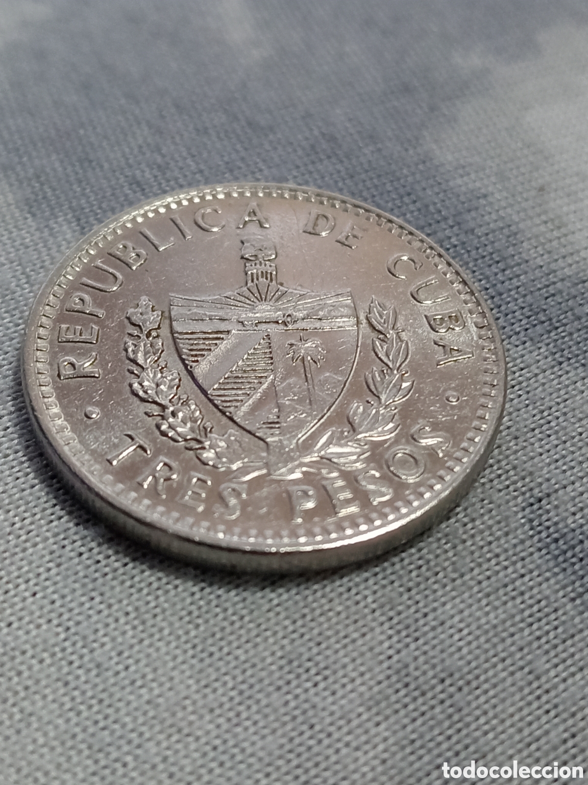 Monedas antiguas de Am&eacute;rica: Moneda conmemorativa de Cuba, 3 pesos