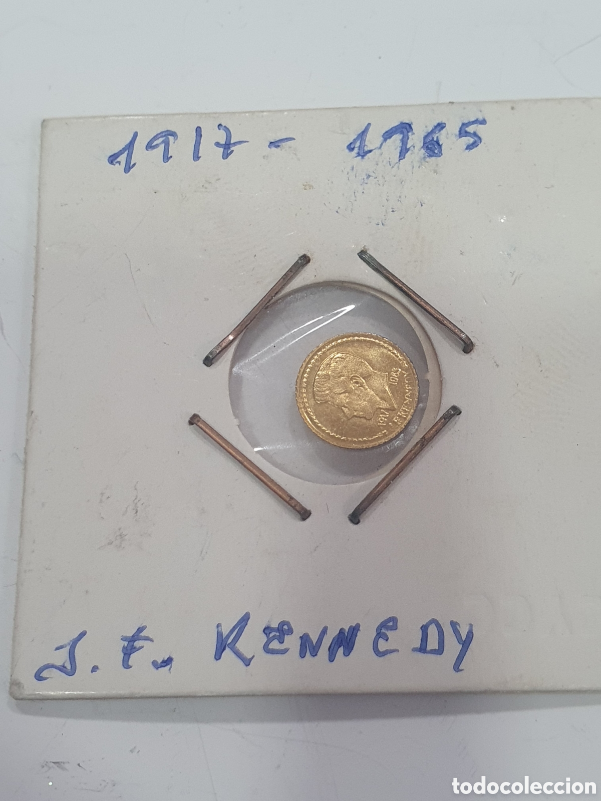Monedas antiguas de Am&eacute;rica: Moneda Kennedy ba&ntilde;ada en oro HGE. (L127)