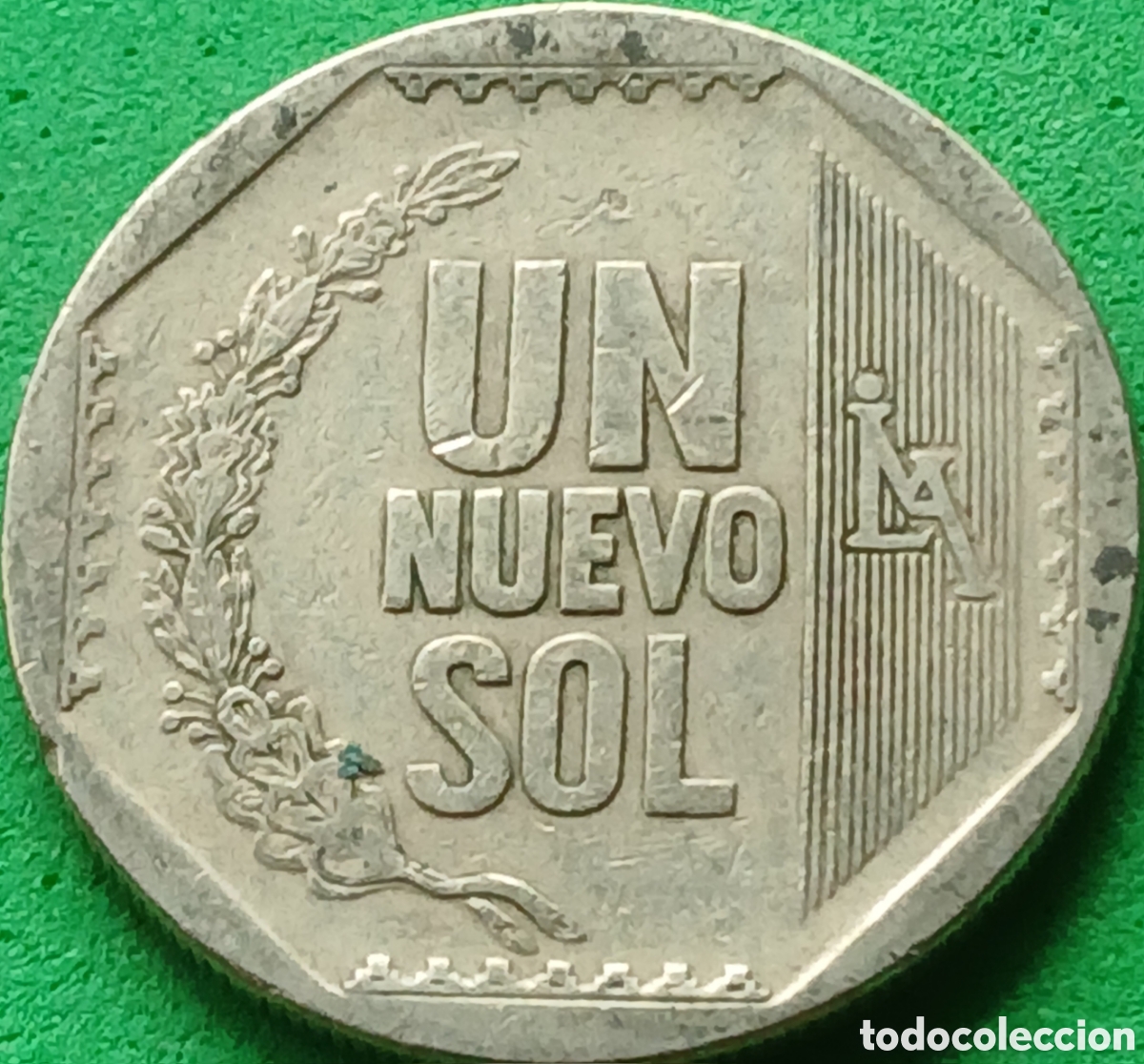 Monedas antiguas de Am&eacute;rica: Per&uacute; un nuevo sol 2006 km#308.4