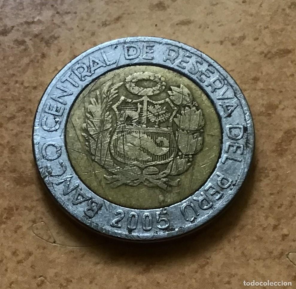 Monedas antiguas de Am&eacute;rica: 2 soles de Per&uacute;. A&ntilde;o 2005 - Foto 2