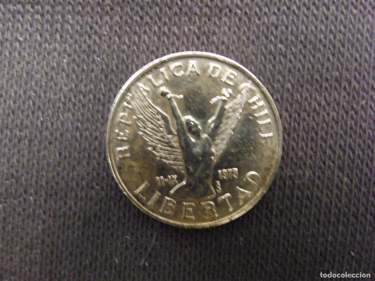 Monedas antiguas de Am&eacute;rica: Chile &ndash; 5 Pesos 1990, &rdquo;&Aacute;ngel de la Libertad&rdquo;, Lat&oacute;n