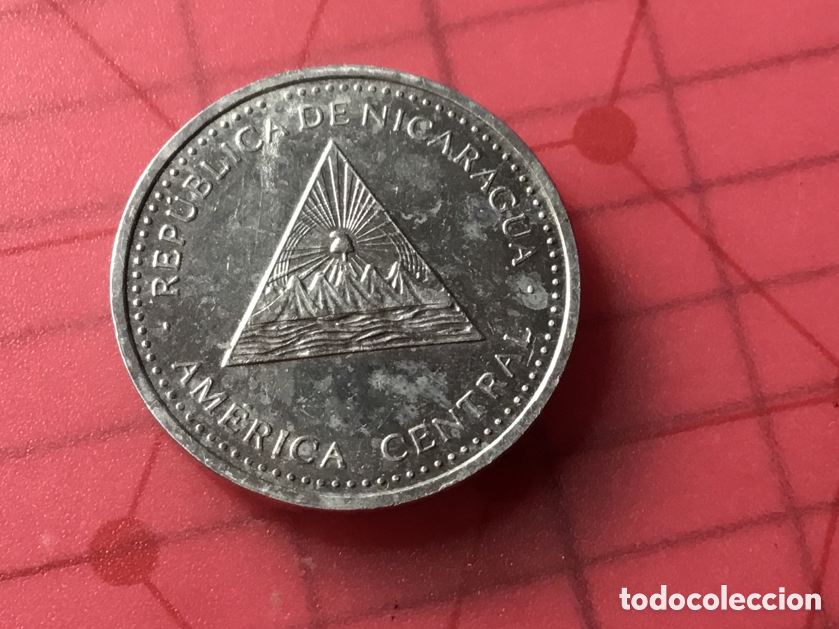 Monedas antiguas de Am&eacute;rica: 49 (NICARAGUA,,10 Centavos 2015 en estado muy Bueno