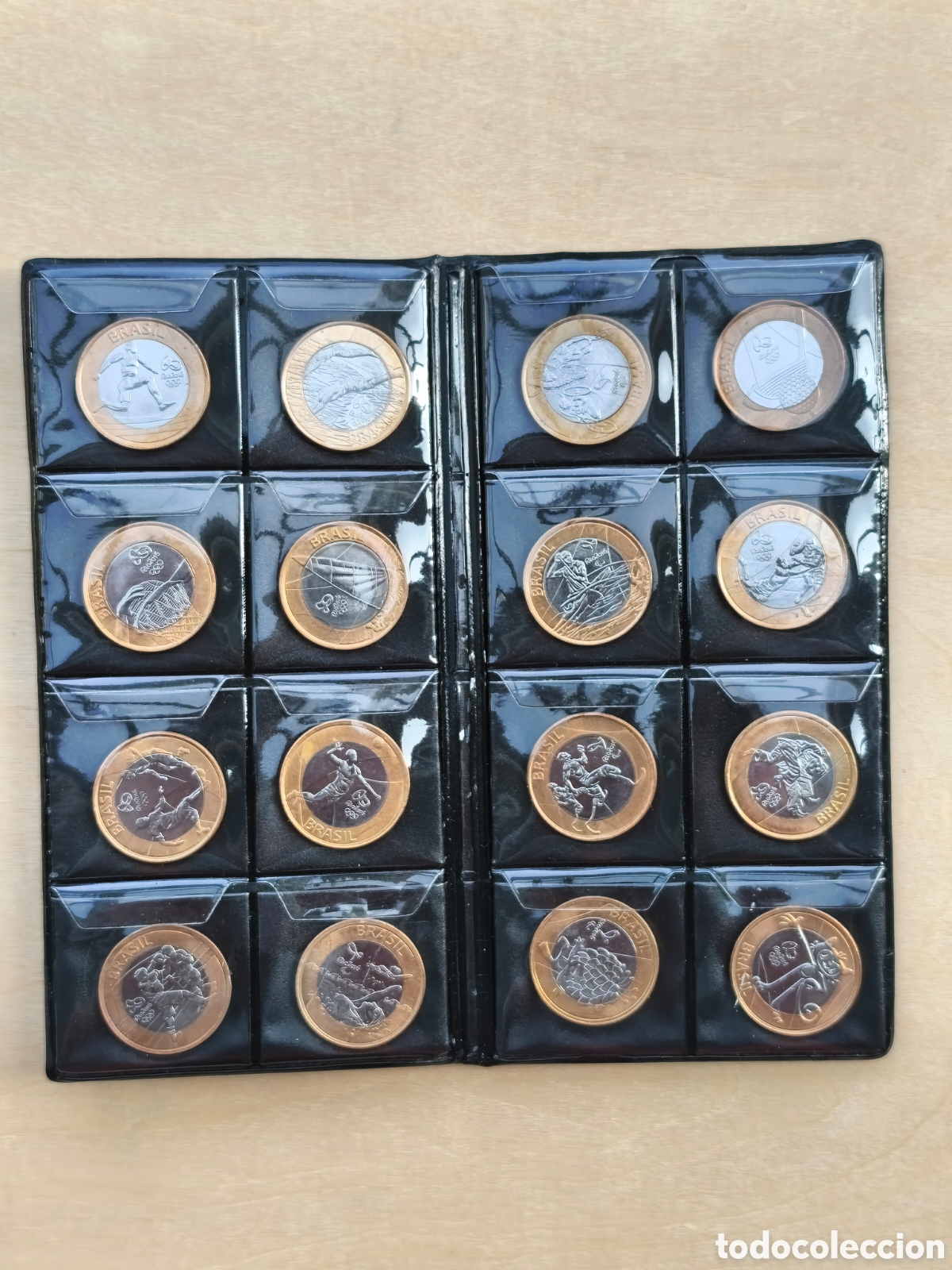 Monedas antiguas de Am&eacute;rica: Estuche con 17 monedas 1 real Brasil JJOO R&iacute;o 2016
