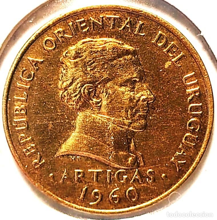 Monedas antiguas de Am&eacute;rica: URUGUAY (1862-1974) - 5 CENT&Eacute;SIMOS 1960 - PESO - A - 3,50 GR. NICKEL-BRONCE - DIAMETRO 20 mm - KM#38