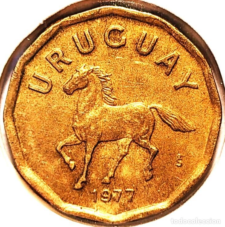 Monedas antiguas de Am&eacute;rica: URUGUAY (1975-1993) - 10 CENT&Eacute;SIMOS 1977 - NUEVO PESO - A - 3 GR. BRONCE DE ALUMINIO - DIAMETRO 18,5