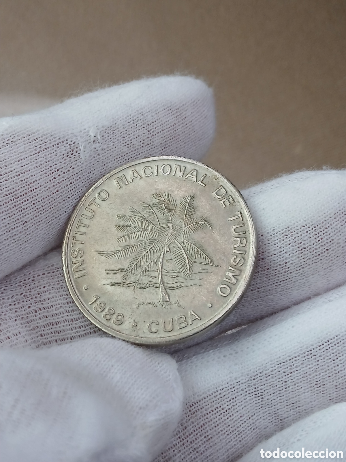 Monedas antiguas de Am&eacute;rica: L162M.Cuba 25 y 50 cv Intur