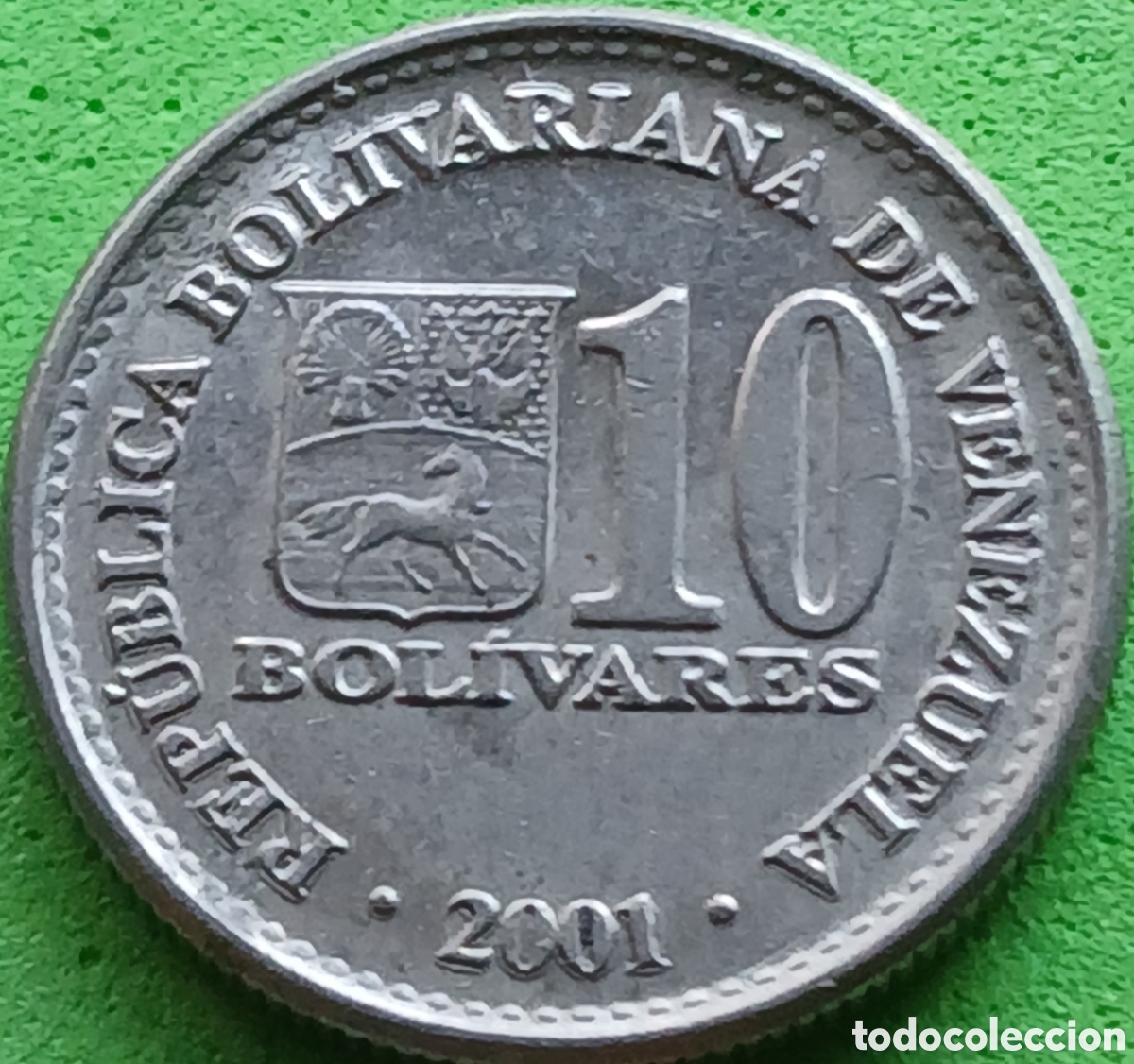 Monedas antiguas de Am&eacute;rica: Venezuela 10 bol&iacute;vares 2001 Y#80 magn&eacute;tica