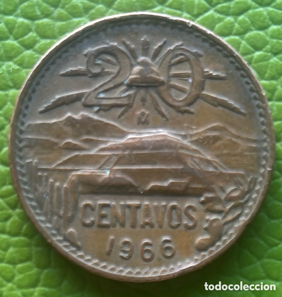 Monedas antiguas de Am&eacute;rica: M&Eacute;XICO. 20 CENTAVOS DE PESO. 1966. PIRAMIDE DE TEOTIHUACAN.