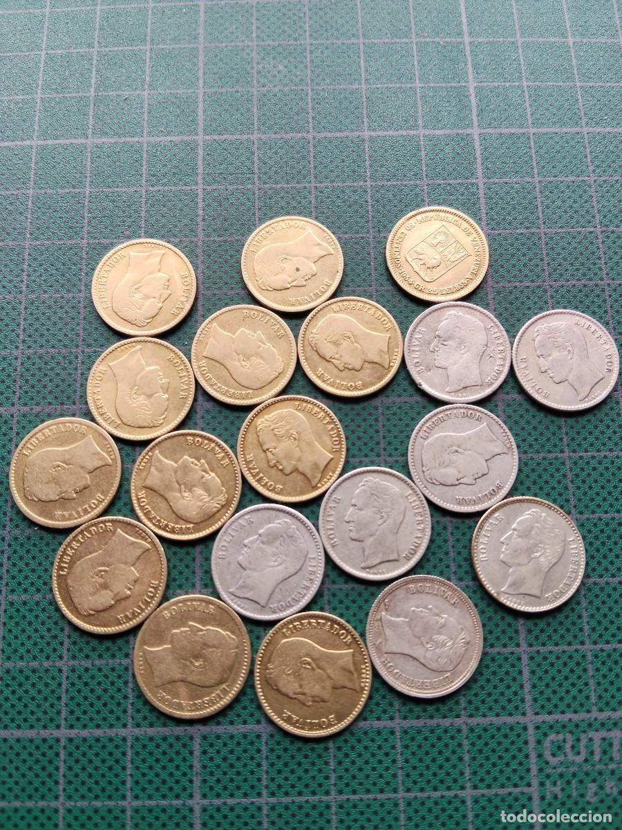 Monedas antiguas de Am&eacute;rica: VENEZUELA: 19 MONEDAS 50 CENTIMOS BOLIVAR / PLATA
